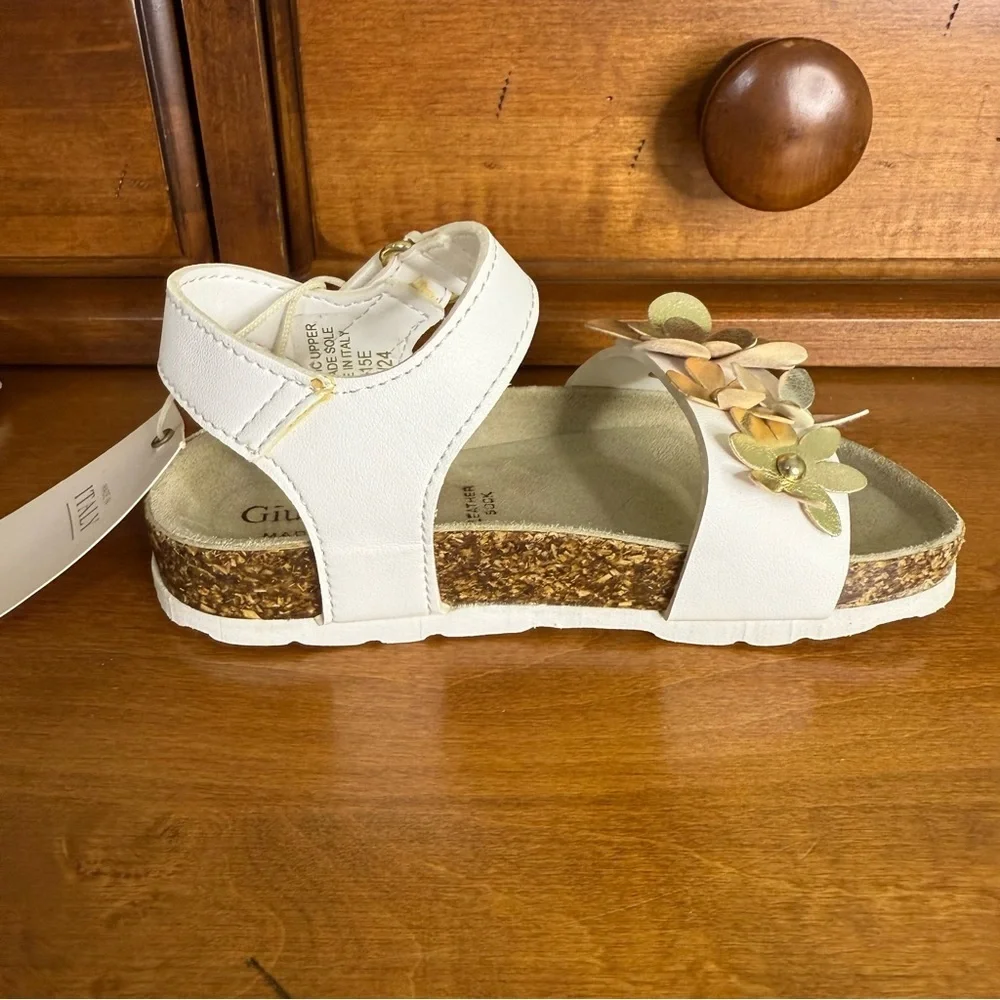 NEW Guilin Palai  White and Gold floral Sandals girls size 7 straps cork